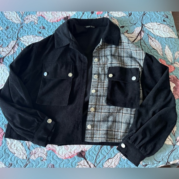 Cropped Jacket - Picture 1 of 1